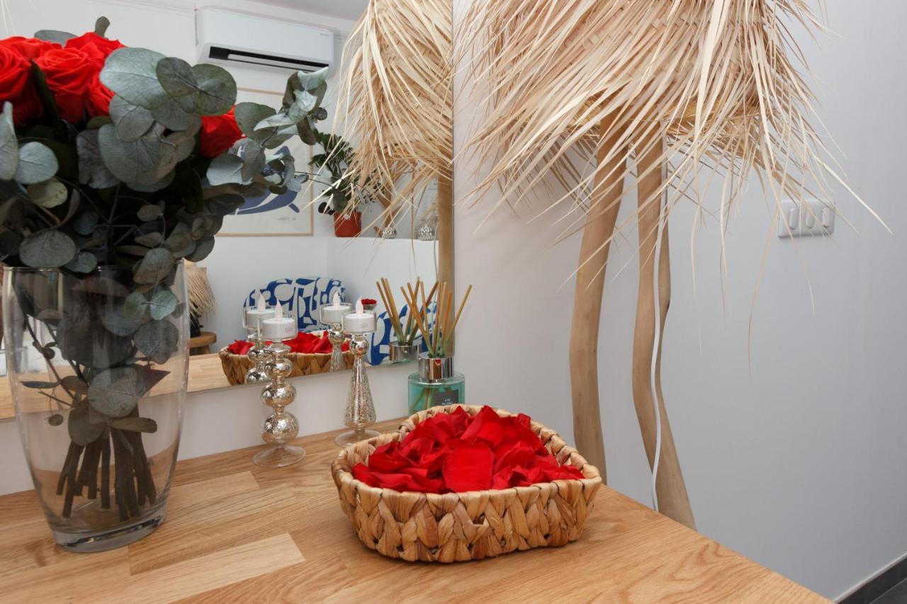 Casa Amor & Spa, Appartement Suite Jacuzzi & Piscine Chauffee Montfort-sur-Argens エクステリア 写真