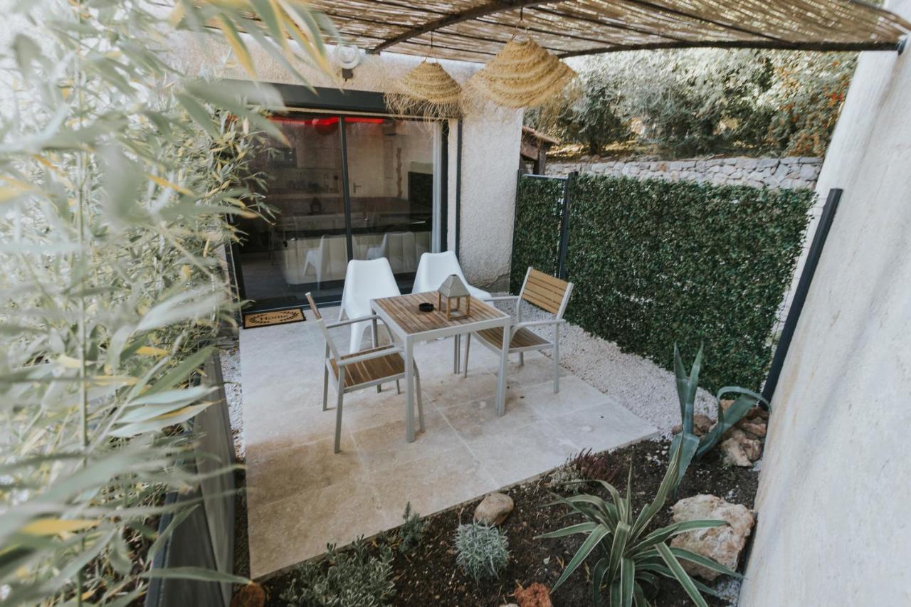 Casa Amor & Spa, Appartement Suite Jacuzzi & Piscine Chauffee Montfort-sur-Argens エクステリア 写真